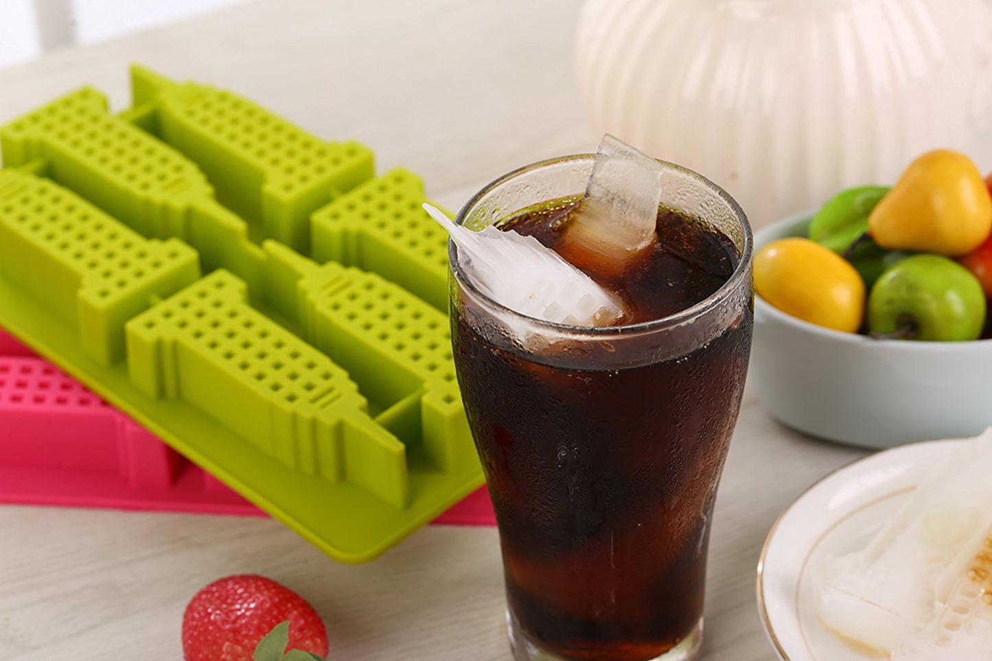 Elbee Home 6-Piece Silicone Empire State Building Tray for Making Homemade Ice, Candy, Chocolate, Gummy, Jello, and More.