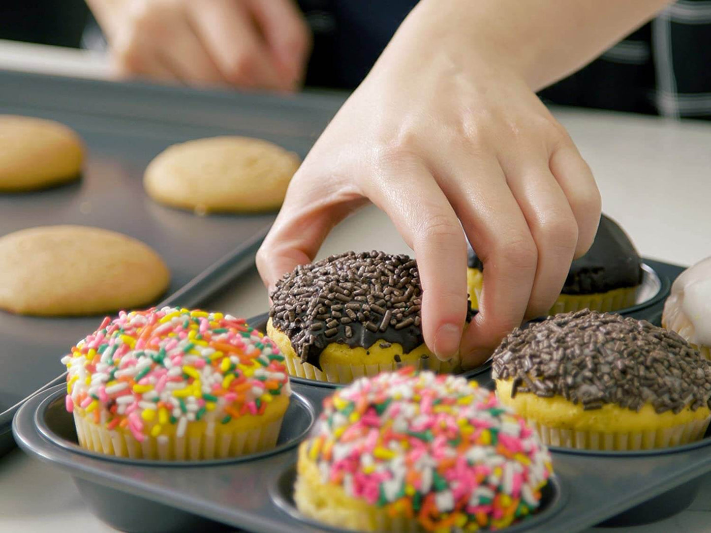 Stack 'N Store Nonstick Baking Set